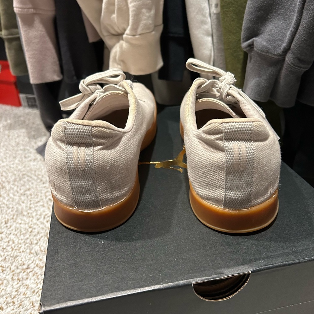 NoBull Women’s Gum Canvas Trainer - Picture 7 of 11
